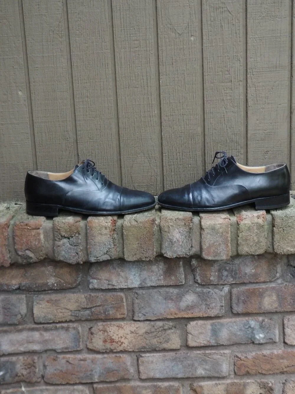 vintage Bally Delfio black leather cap toe oxfords UK 8 US 9 made in Italy